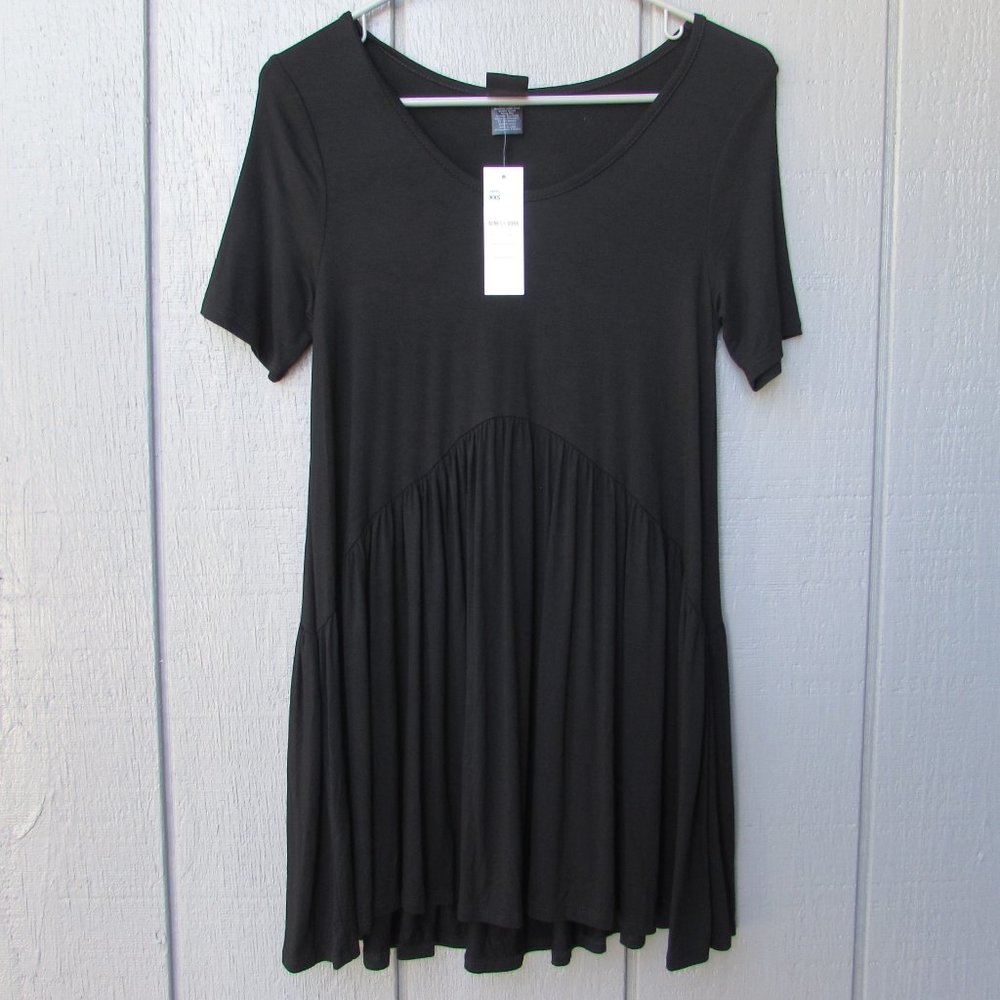 Agnes & Dora Muse Tunic! Black! NWT!